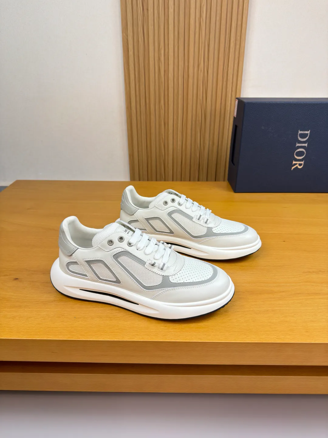 [Dior] Dior P780 men's shoes 💰 - High-end quality original order·Casual sports shoes - Upper: 🔝Nappa calfskin, perforated calfskin, brand high mercerized canvas, tongue. Heel. Silk screen high frequency brand logo - Inner: water-dyed cowhide, foot pad; brand canvas - Outsole: ultra-light TPU. Rubber foam; two-color molded outsole -Ultra-high quality control·Fine workmanship: outstanding (high-end·nobility·grade) -Size: 39-44 (38, 45, can be customized)·DR0181